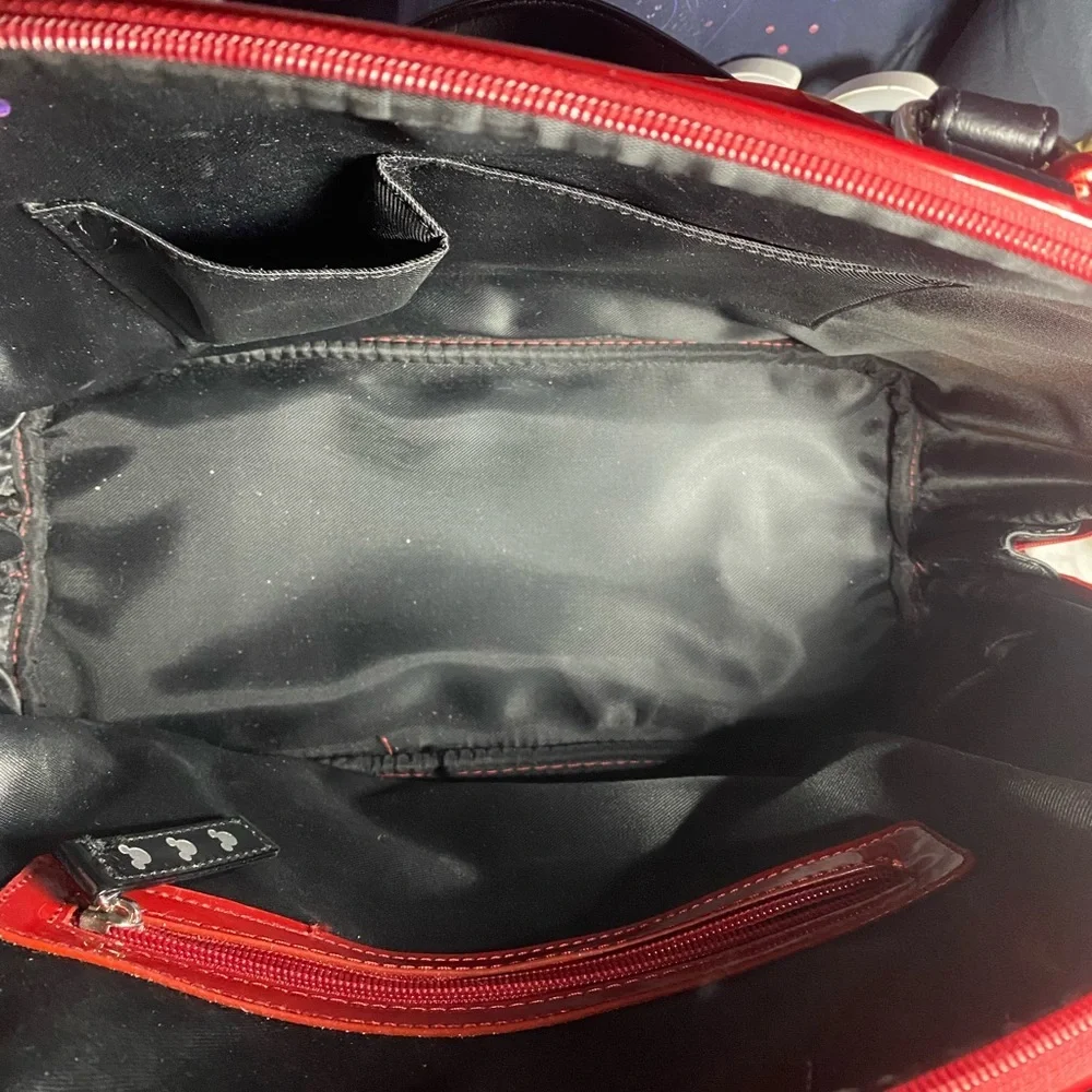 EUC Disney Loungefly Minnie ❤️ Mickey Bowler Satchel